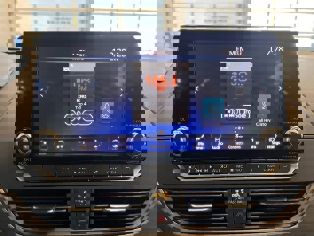 Used 2025 Nissan Altima 2.5 SV image 19