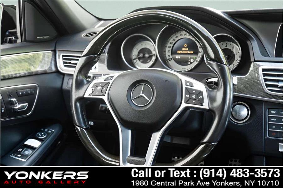 Used 2016 Mercedes-Benz E 350 4MATIC Wagon image 38