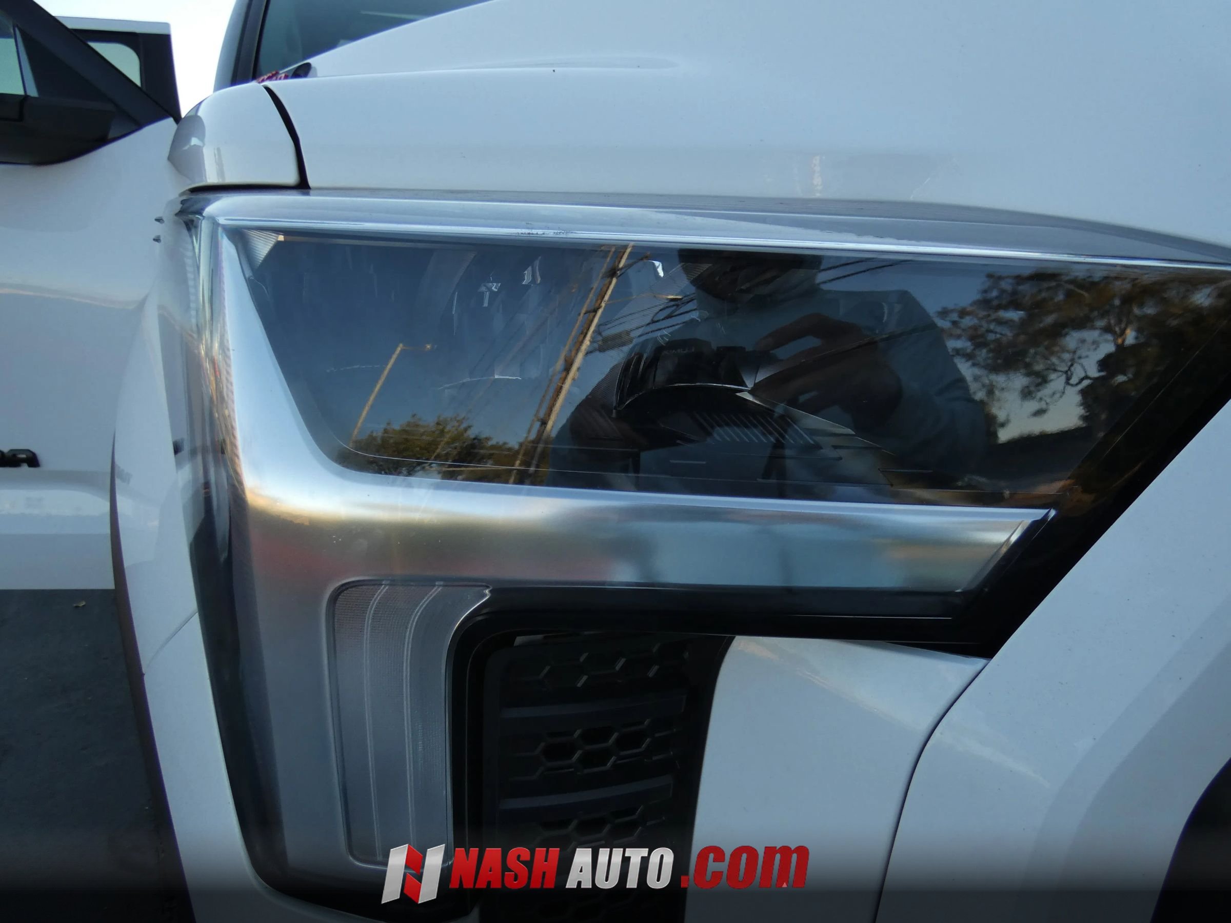 Used 2024 Toyota Tundra Limited AWD/4WD image 22