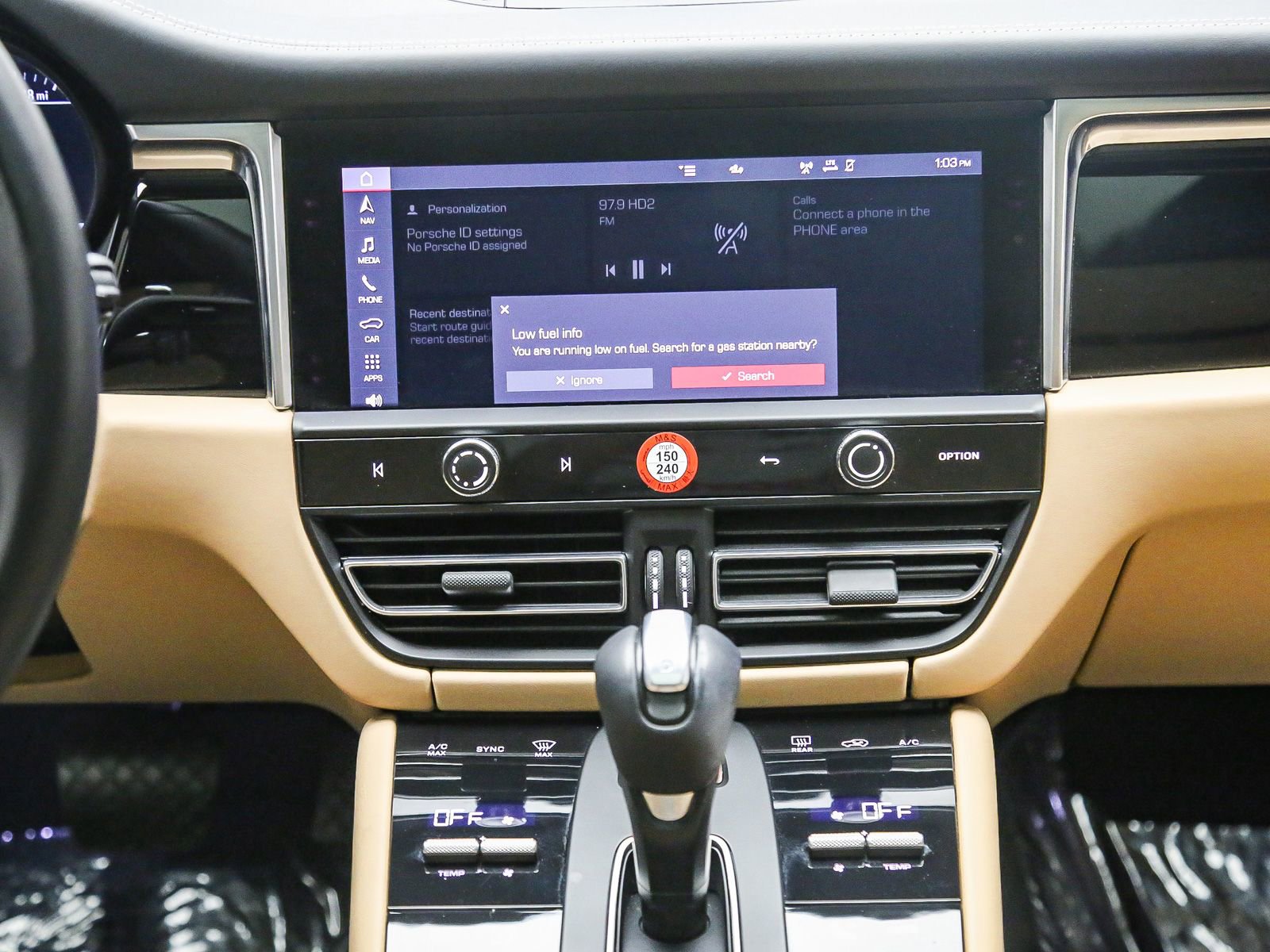 Certified 2023 Porsche Macan S AWD/4WD image 17