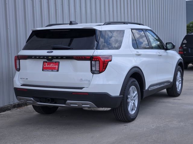 New 2025 Ford Explorer Active w/ Active Comfort Package image 6