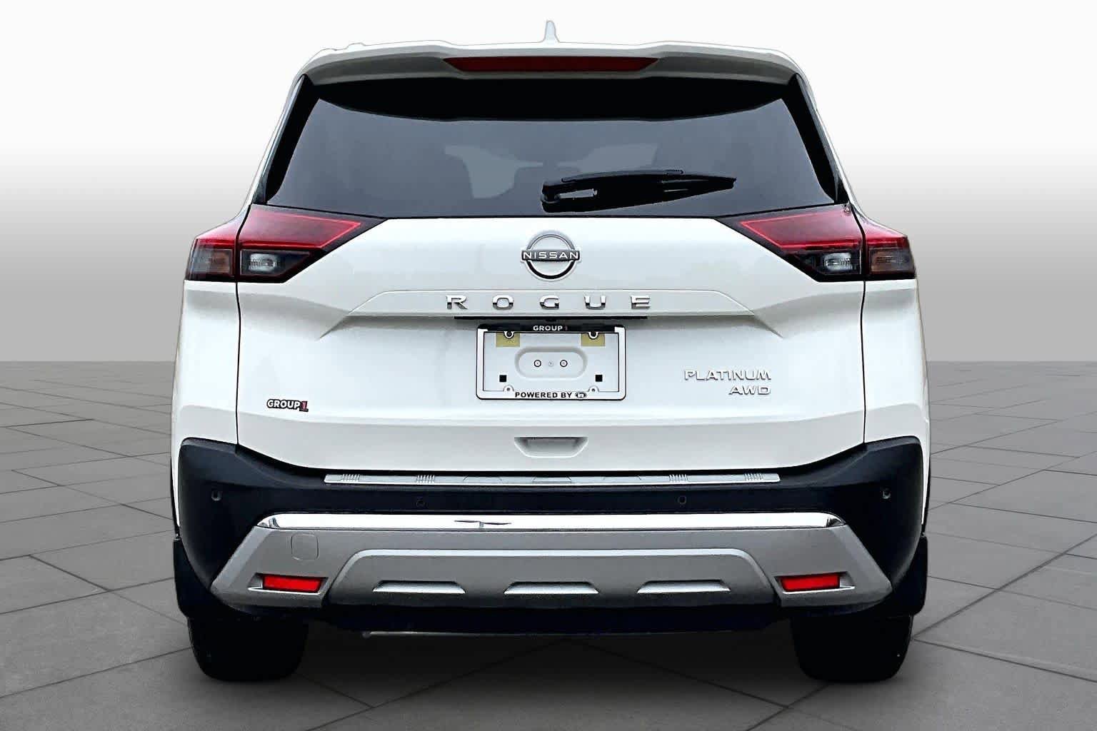 Used 2023 Nissan Rogue Platinum AWD/4WD image 5