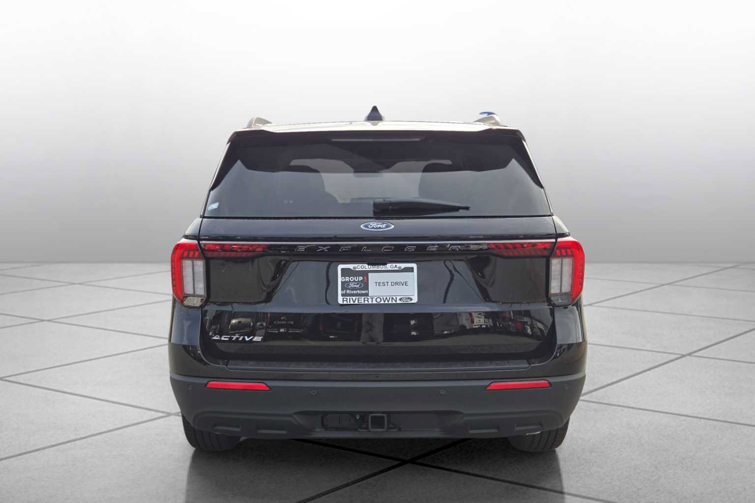 New 2026 Ford Explorer Active RWD image 4