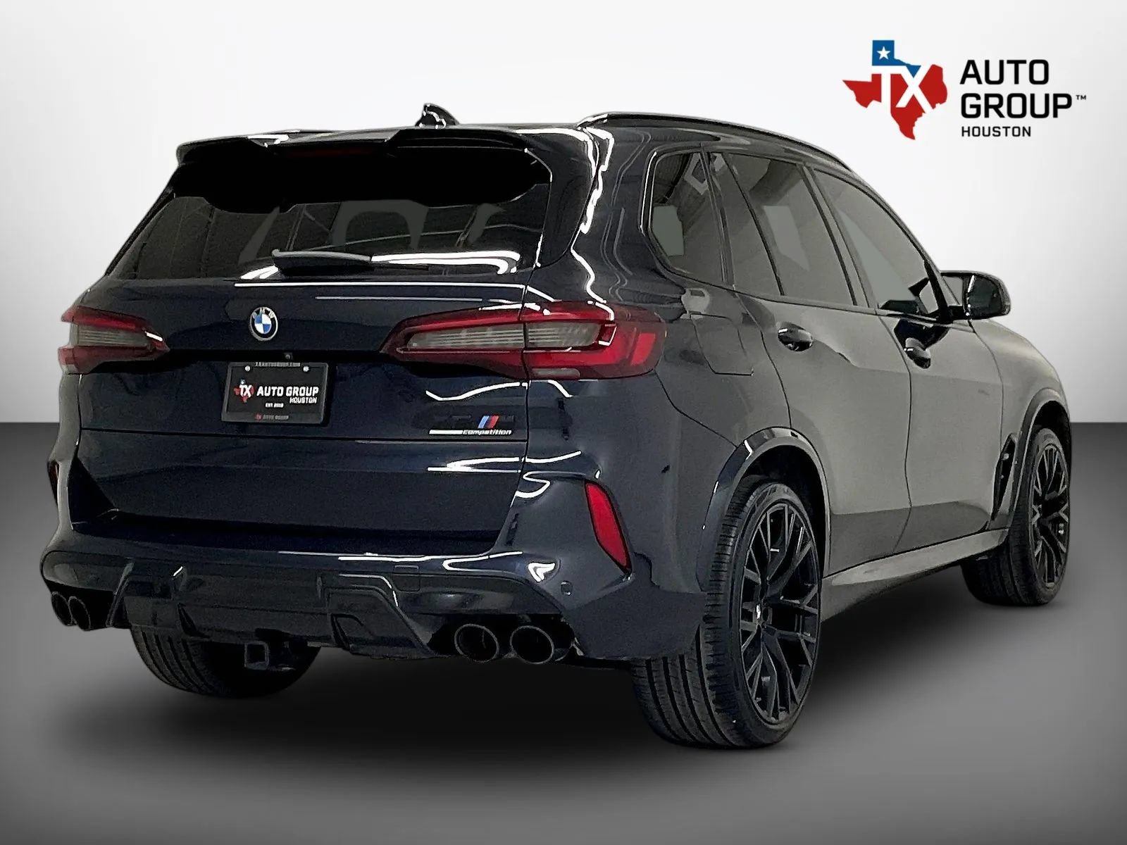 Used 2022 BMW X5 M w/ Competition Package 2 AWD/4WD image 5