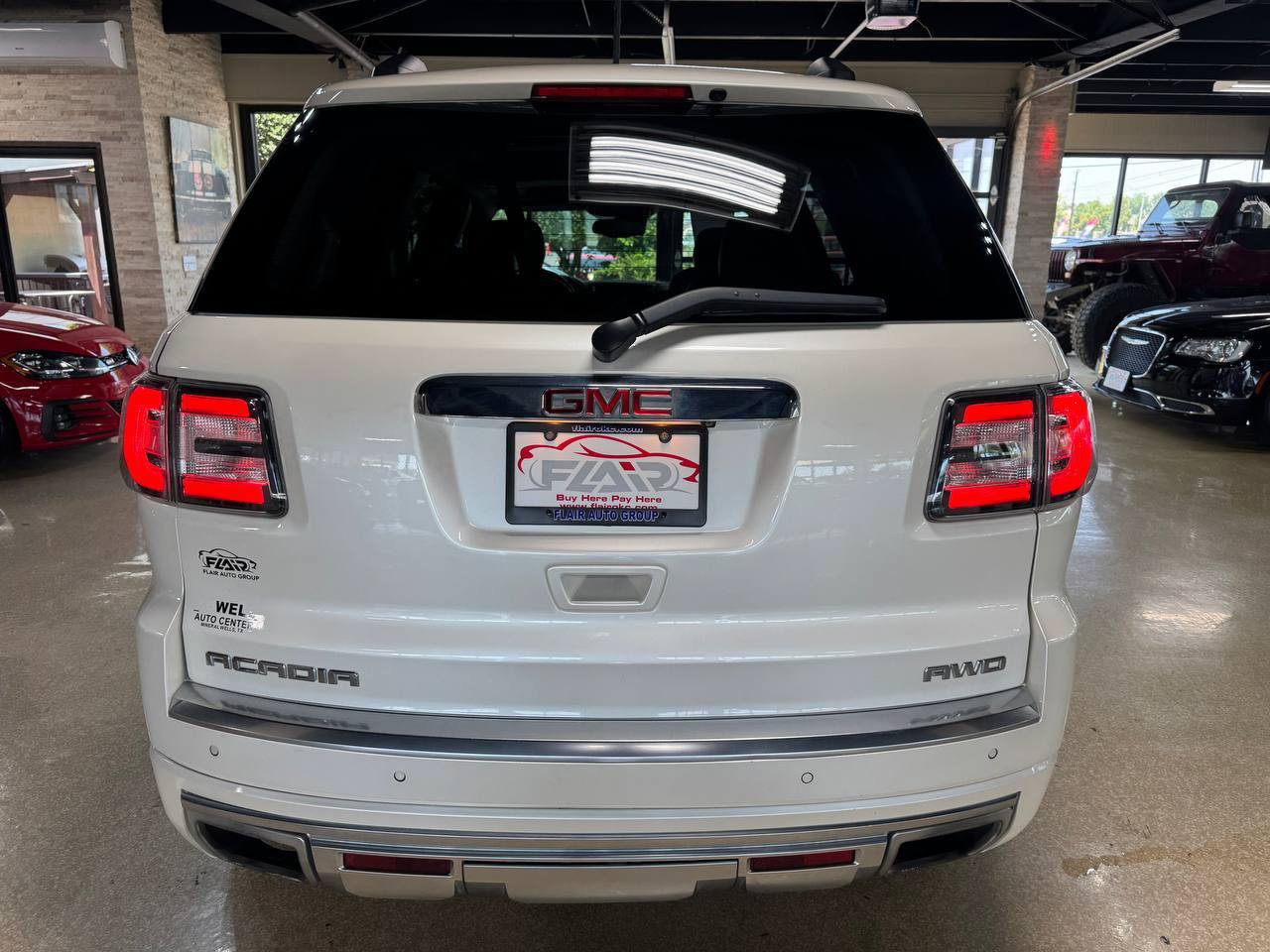 Used 2014 GMC Acadia Denali AWD/4WD image 6