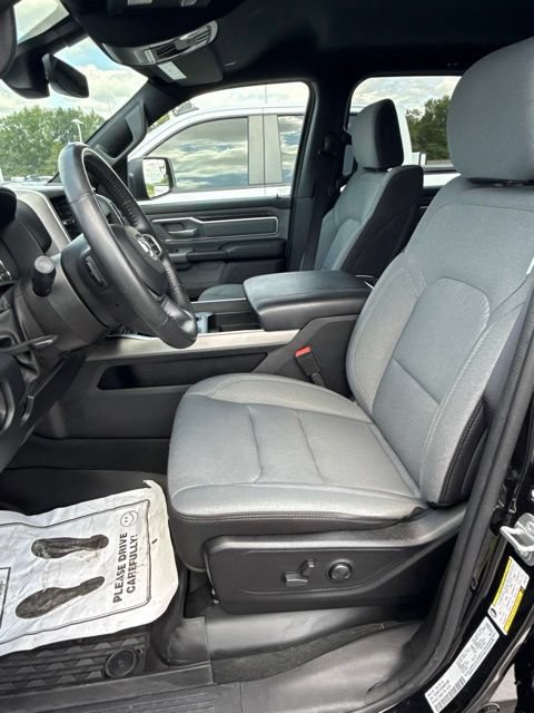 Used 2022 RAM 1500 Big Horn AWD/4WD image 12