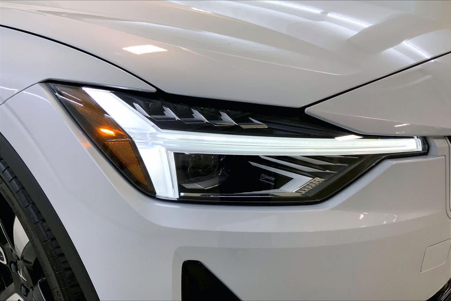 Used 2022 Polestar Polestar 2 w/ Plus Package AWD/4WD image 27
