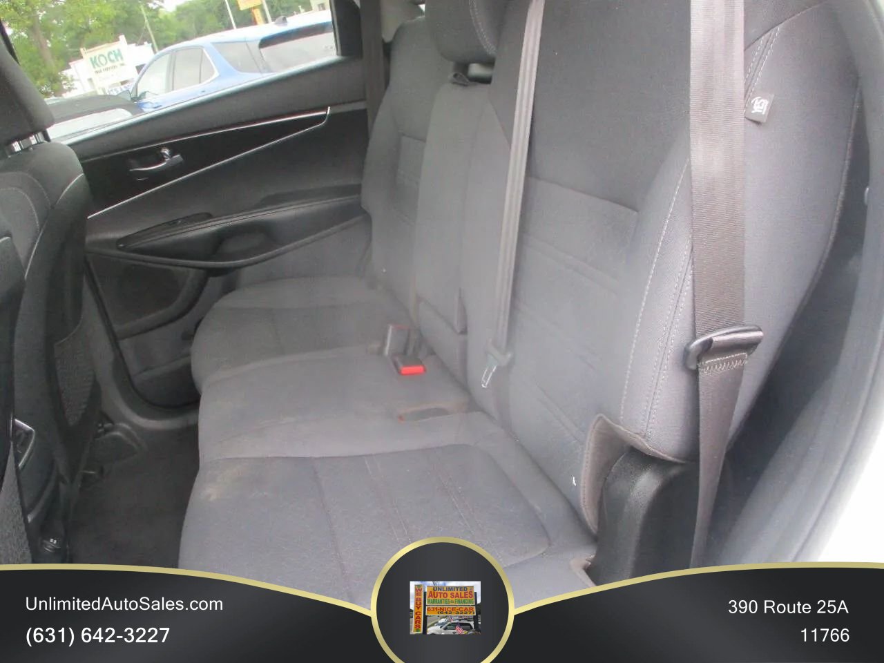 Used 2020 Kia Sorento FWD V6 image 8
