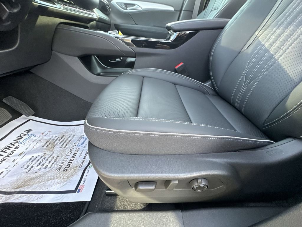 New 2026 Buick Envision Avenir AWD/4WD image 12