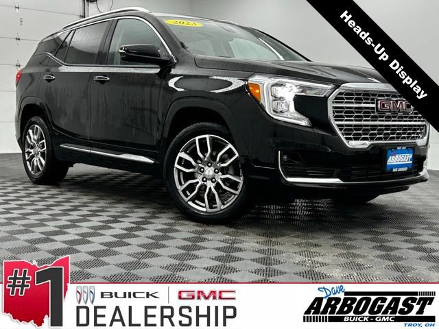 Used 2023 GMC Terrain Denali image 1