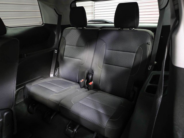 Used 2020 GMC Acadia SLE w/ Driver Convenience Package image 19