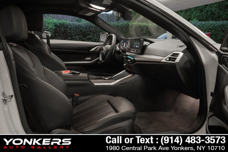 Used 2025 BMW 430i xDrive Coupe AWD/4WD image 29