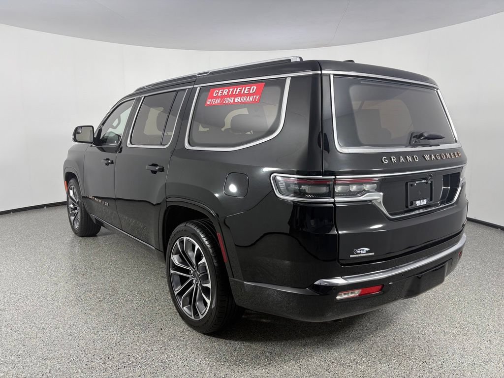 Used 2023 Jeep Grand Wagoneer Series III AWD/4WD image 5