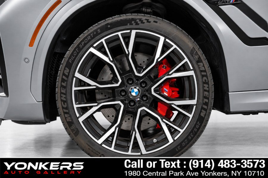 Used 2025 BMW X6 M Competition w/ Executive Package AWD/4WD image 18