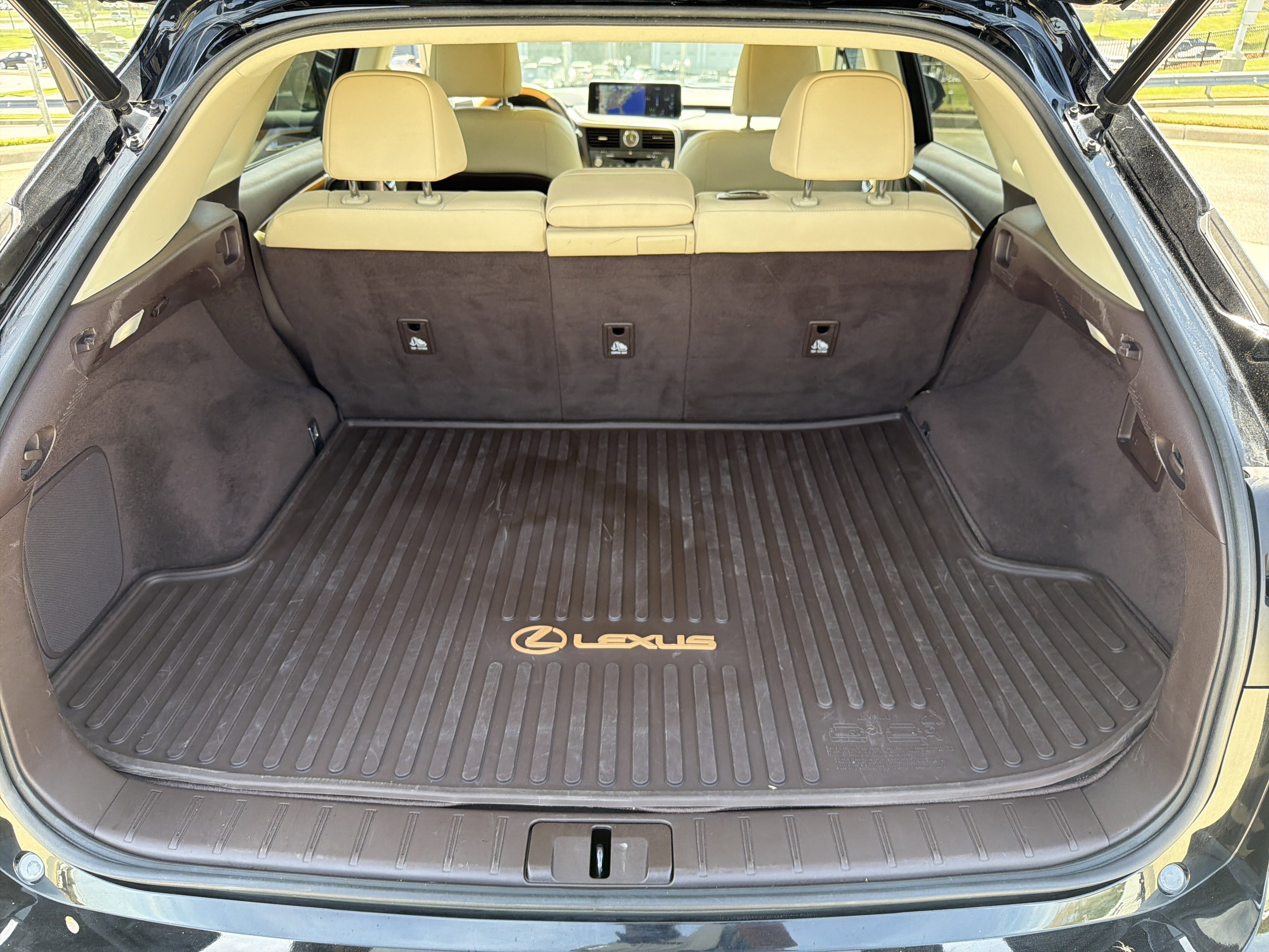 Used 2020 Lexus RX 350 FWD w/ Premium Package image 2