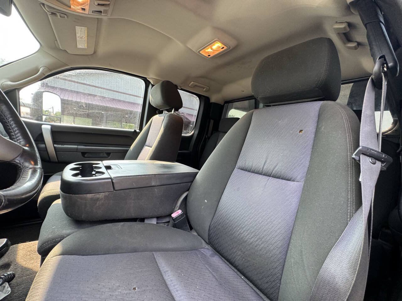 Used 2011 GMC Sierra 3500 SLE w/ SLE Preferred Package AWD/4WD image 19