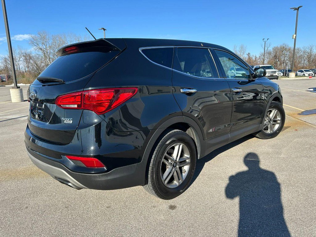 Used 2018 Hyundai Santa Fe Sport image 6