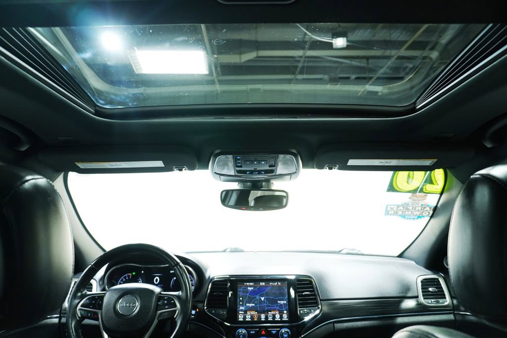 Used 2020 Jeep Grand Cherokee Limited w/ Premium Lighting Group image 22