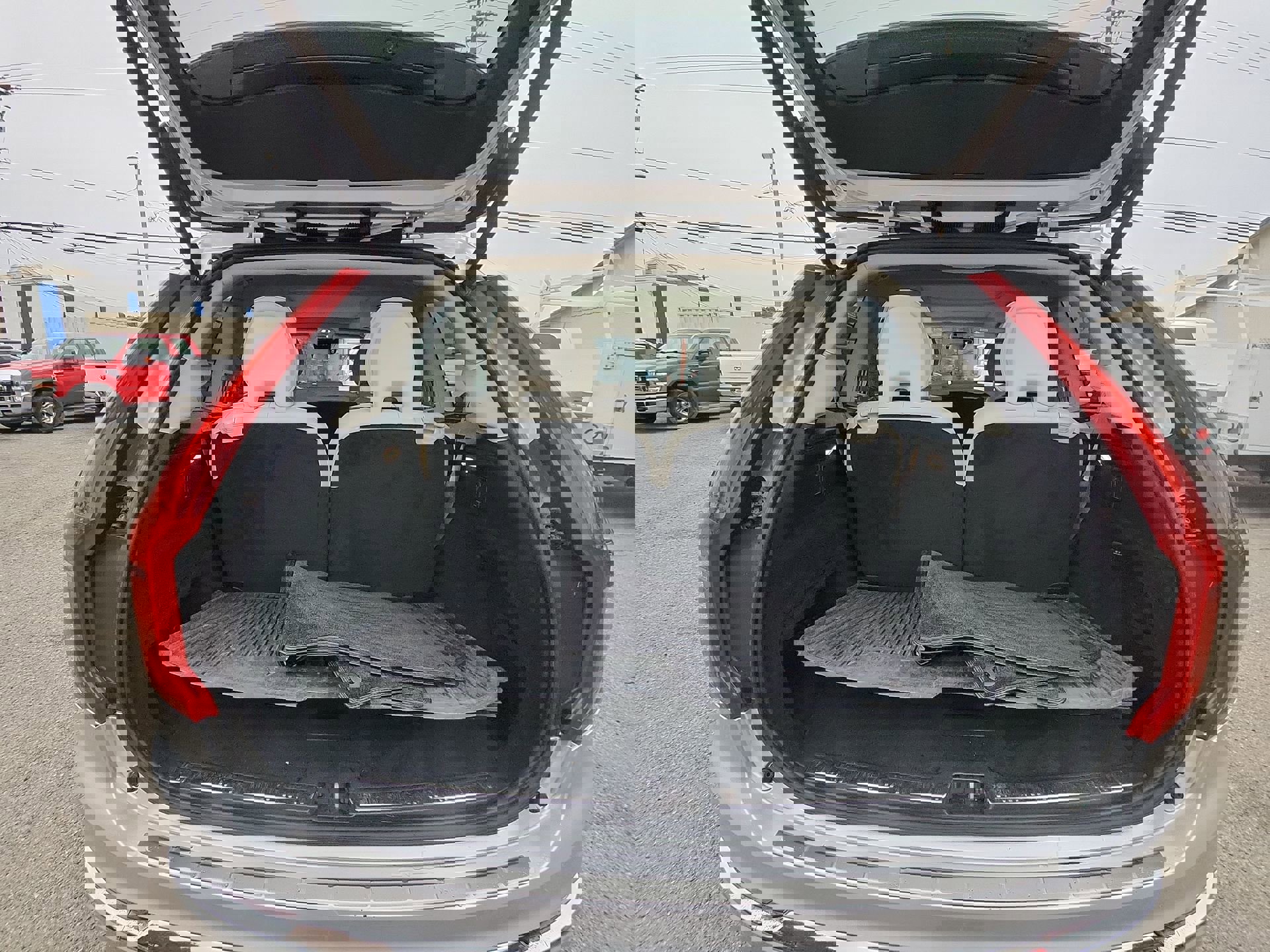 Used 2021 Volvo XC90 T8 Inscription w/ Climate Package image 21