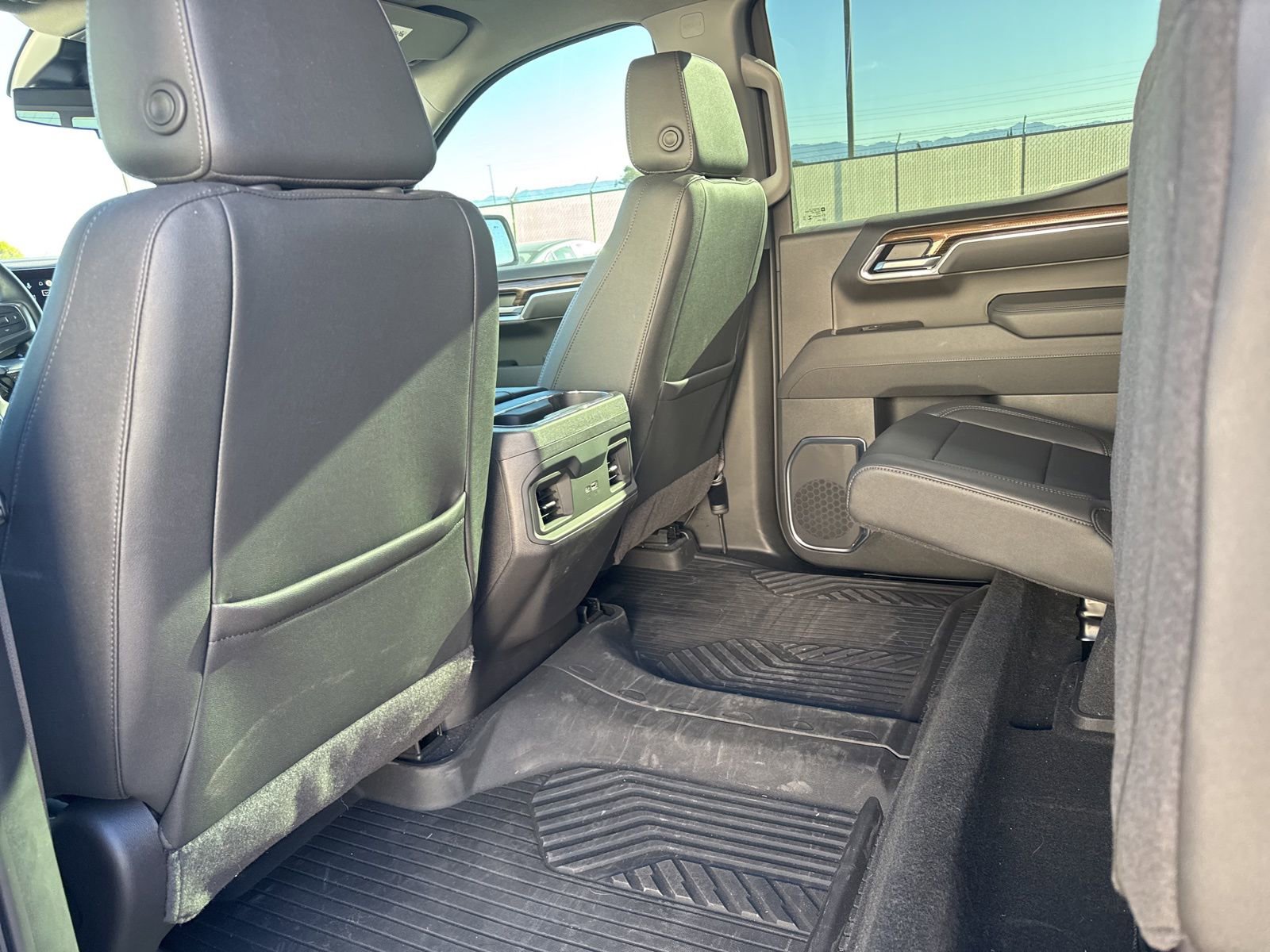 Used 2025 Chevrolet Silverado 1500 LT Trail Boss w/ LT Trail Boss Premium Package image 9