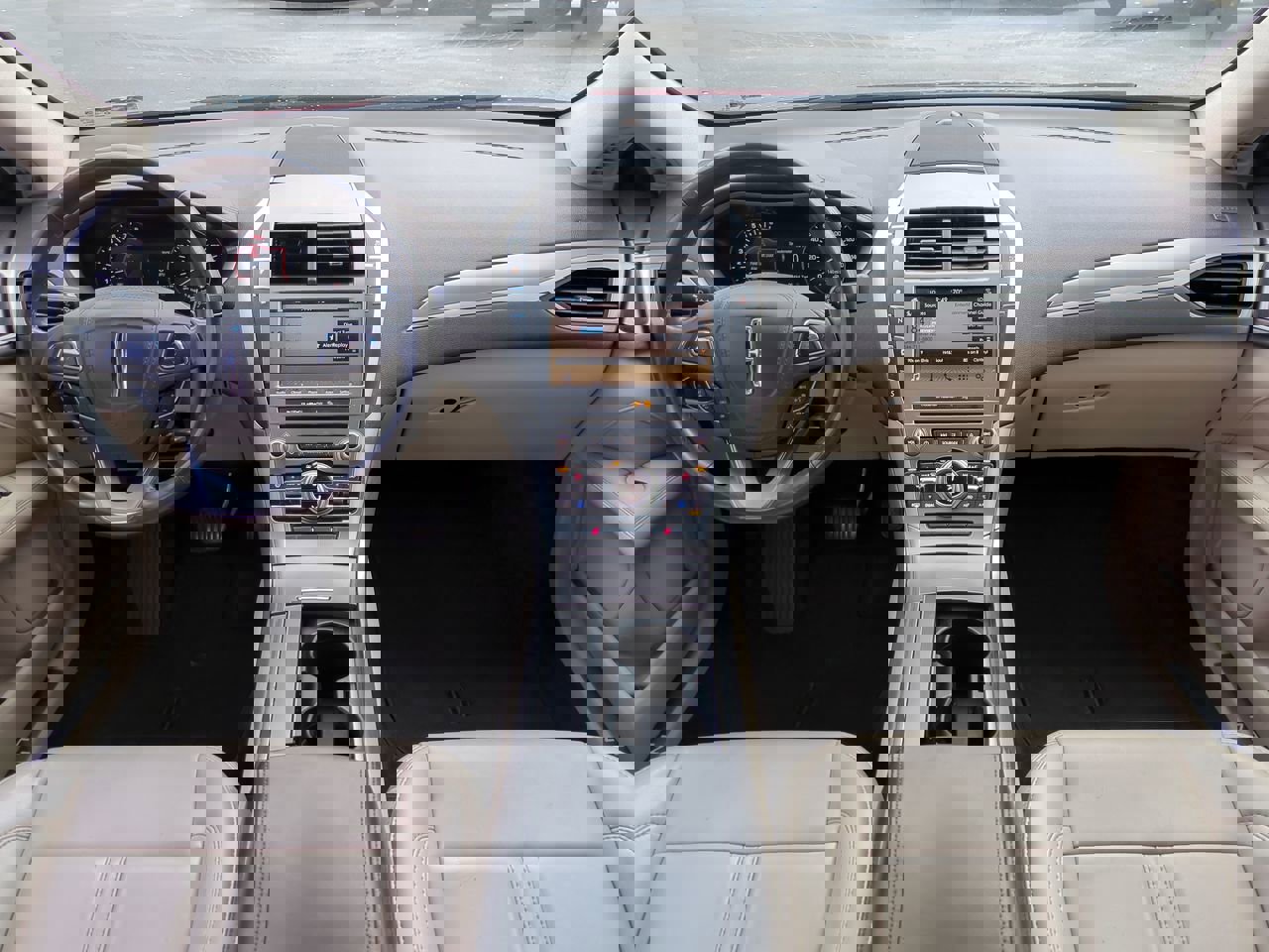 Used 2017 Lincoln MKZ Premiere image 14