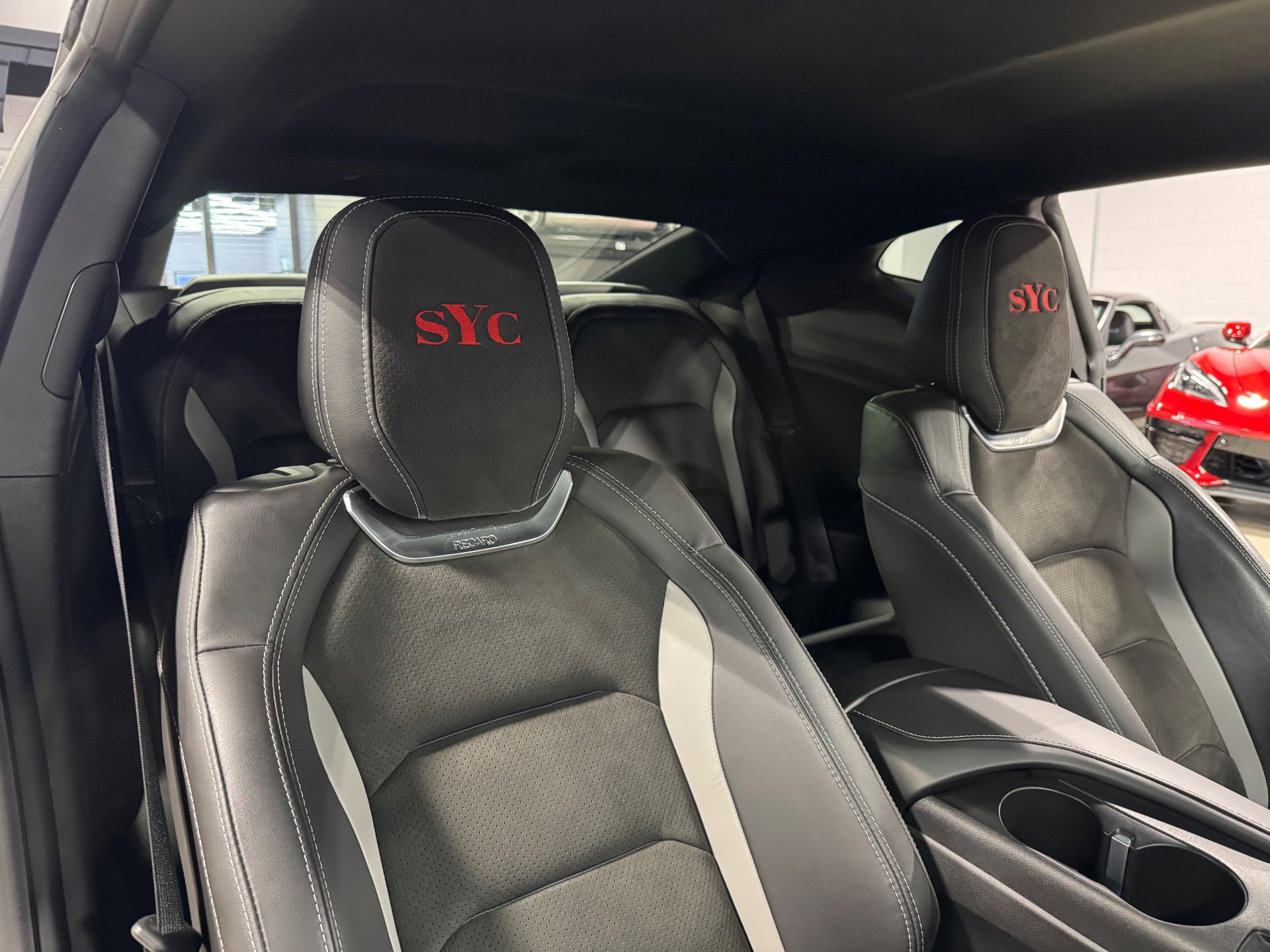 Used 2018 Chevrolet Camaro SS image 75