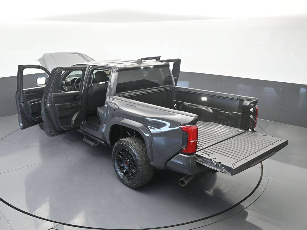 Used 2025 Toyota Tacoma SR5 RWD image 72
