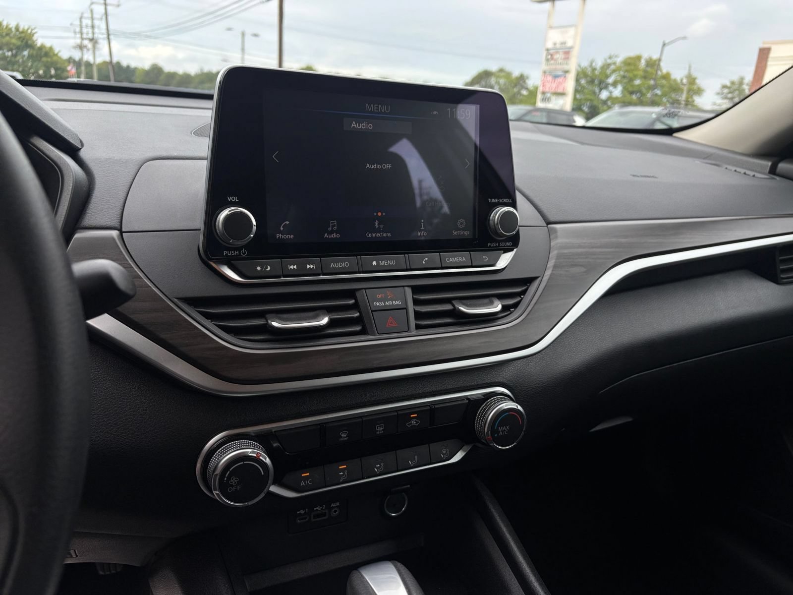 Used 2026 Nissan Altima 2.5 SV FWD image 19