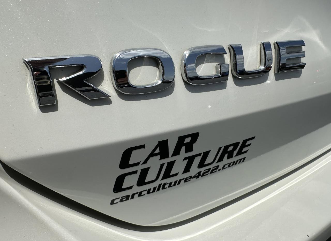 Used 2017 Nissan Rogue SV AWD/4WD image 72