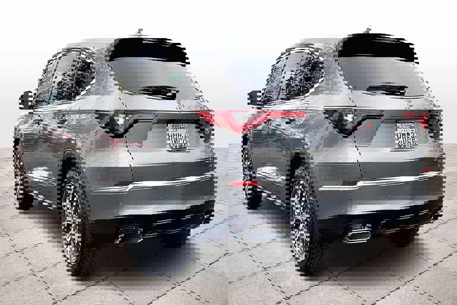 Used 2024 Acura MDX SH-AWD w/ Technology Package image 13