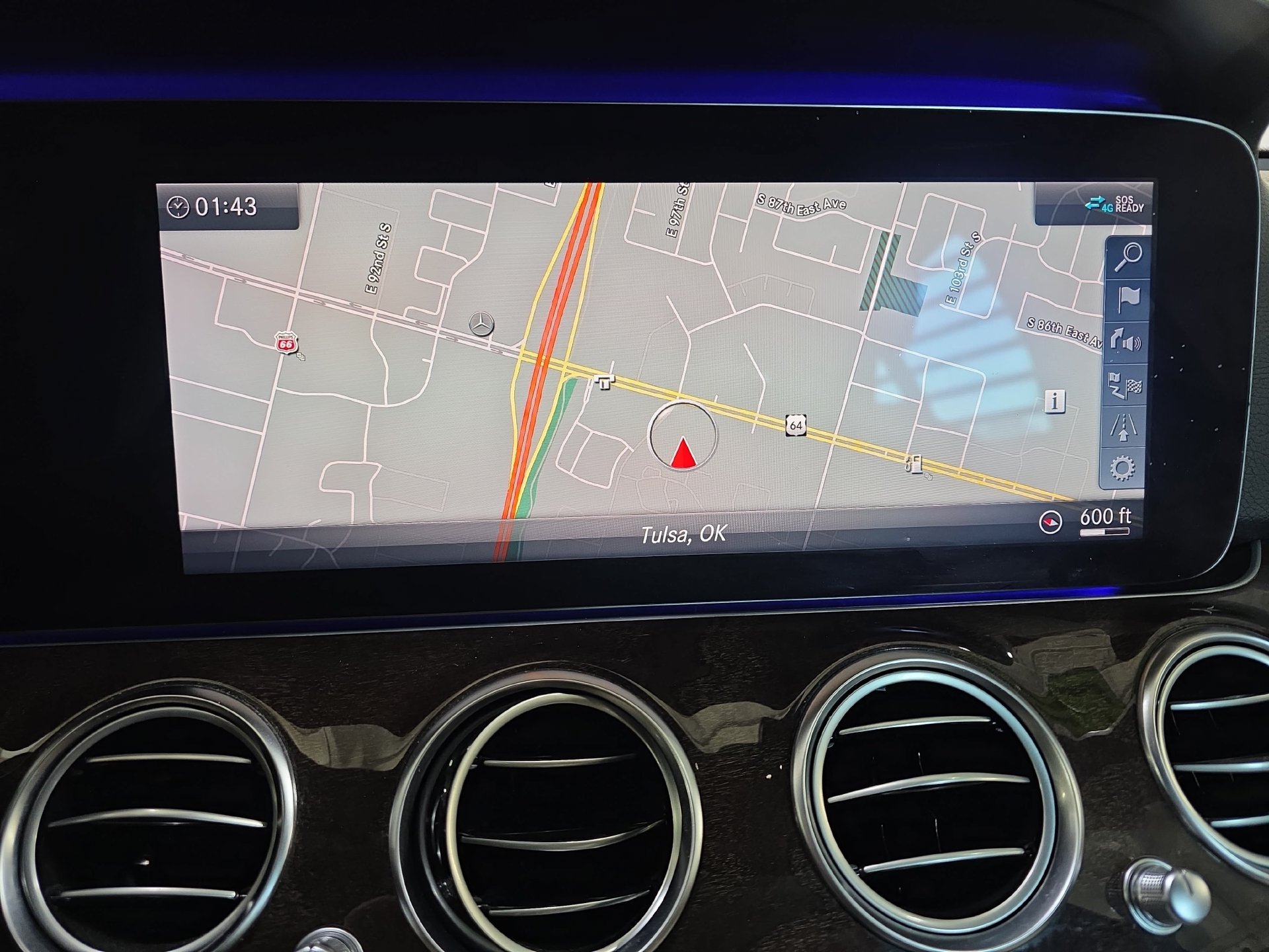 Used 2020 Mercedes-Benz E 350 4MATIC Sedan image 22