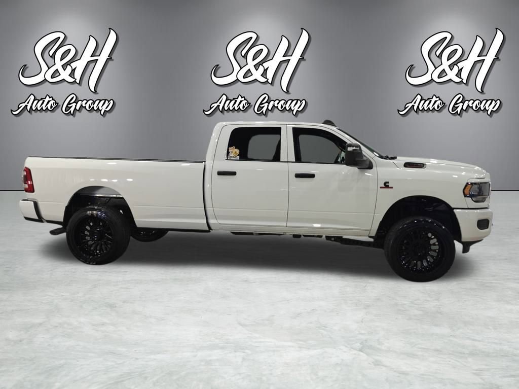Used 2024 RAM 3500 Tradesman w/ Safety Group image 20