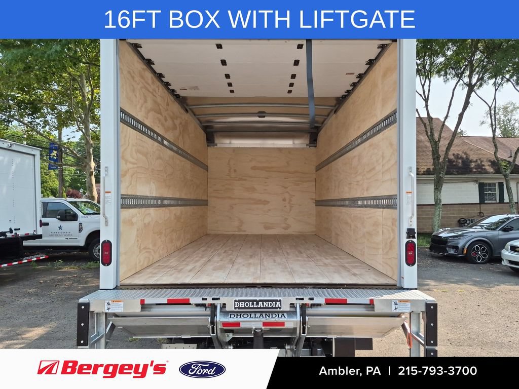 New 2026 Ford F550 2WD Regular Cab Super Duty image 27