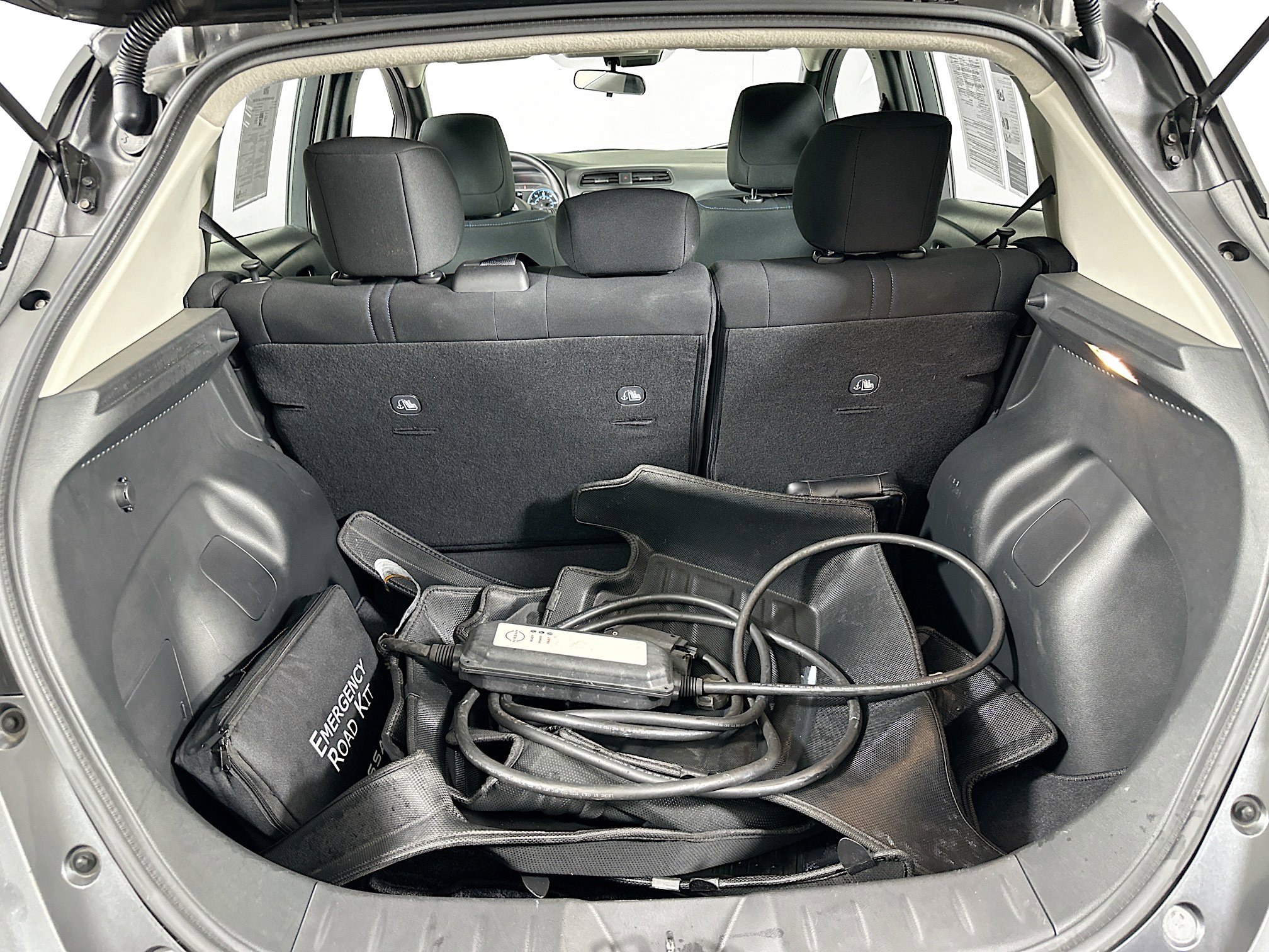 Used 2023 Nissan Leaf S image 26