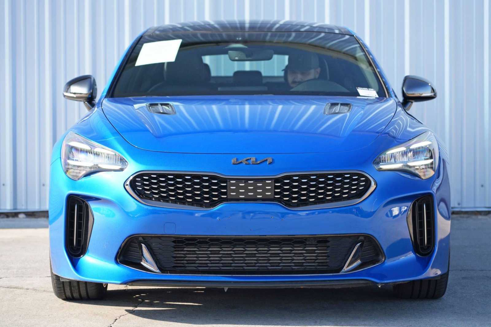 Used 2022 Kia Stinger GT1 image 6