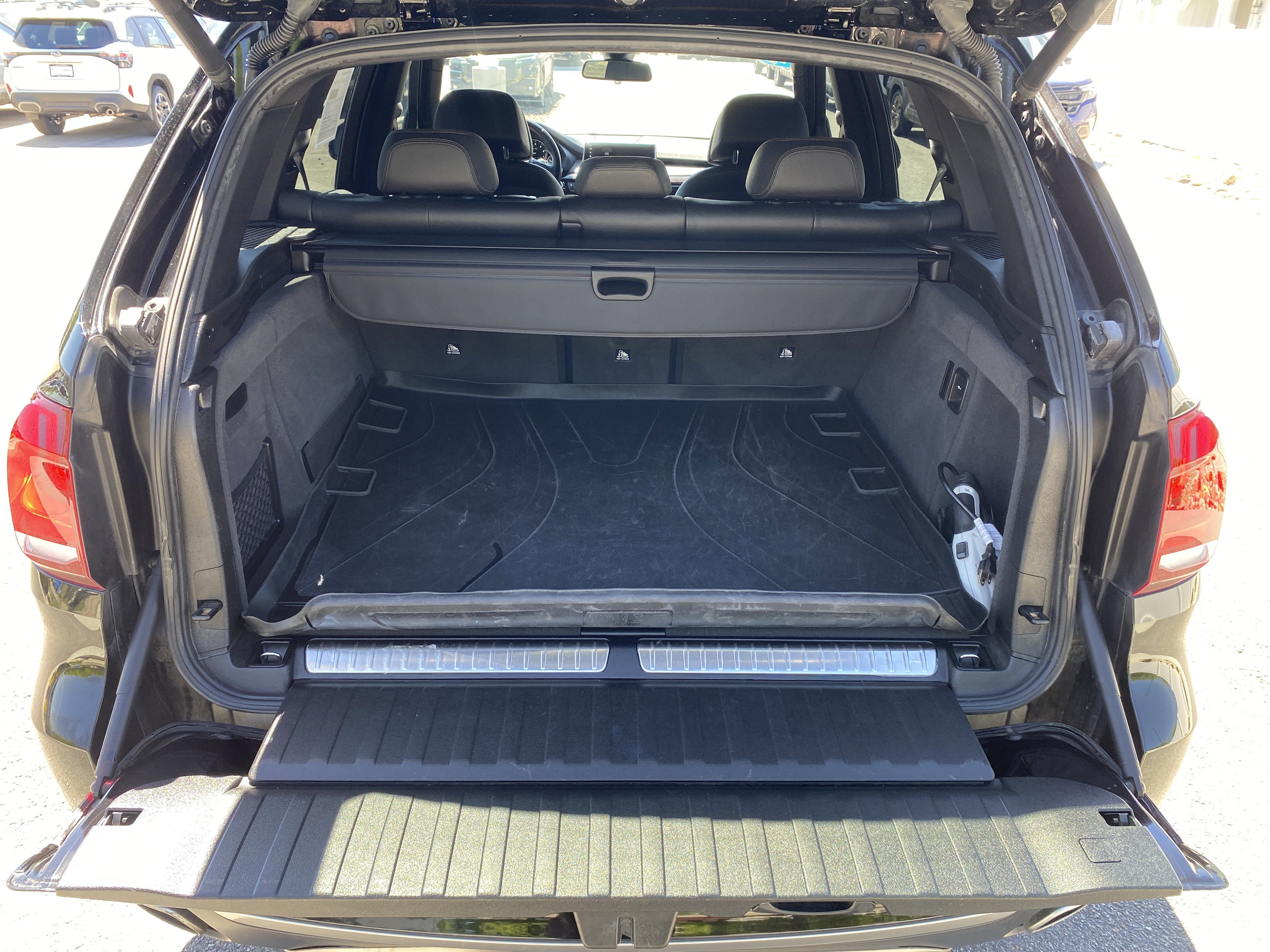 Used 2018 BMW X5 xDrive40e AWD/4WD image 39