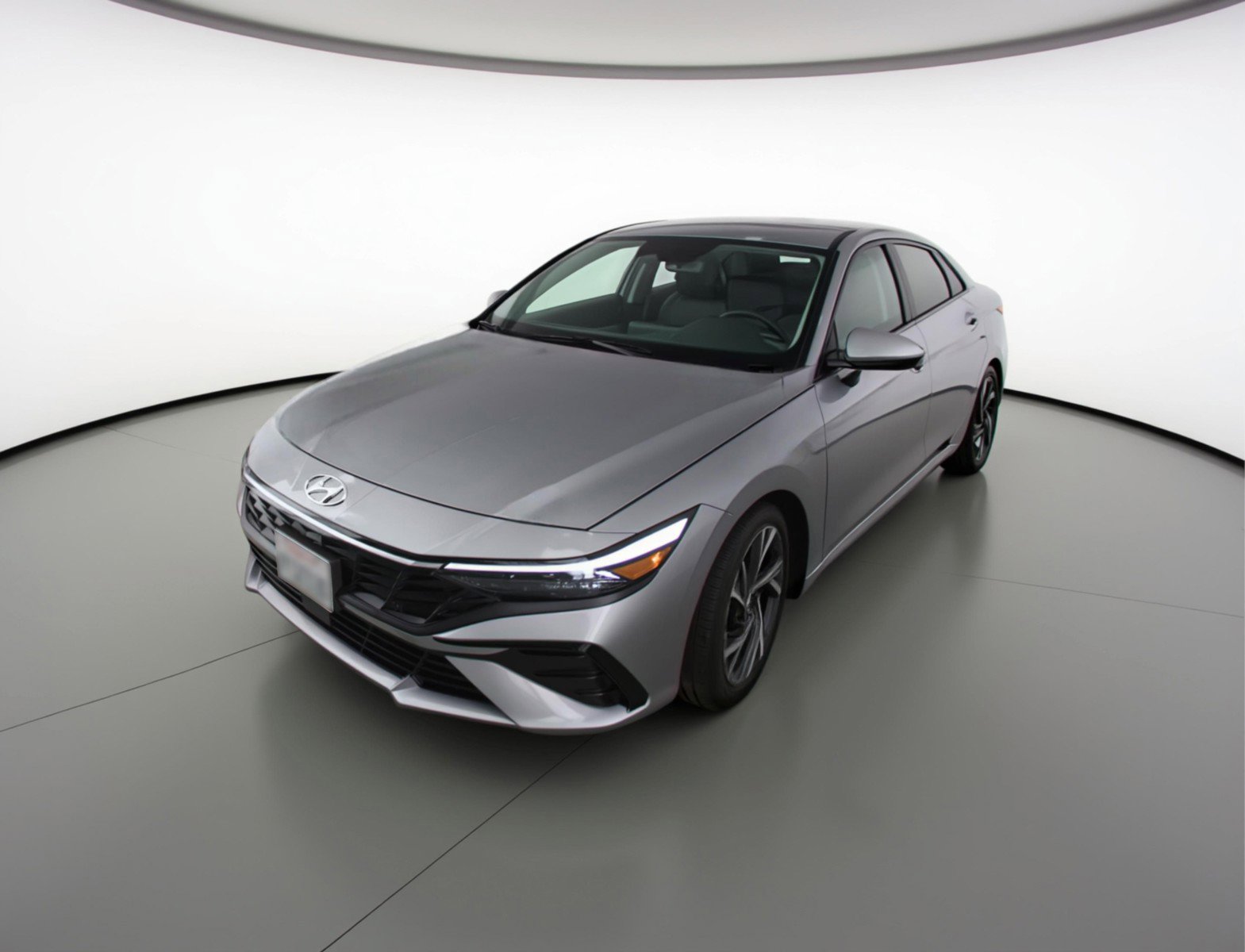 Used 2025 Hyundai Elantra Limited image 3