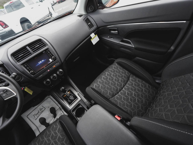 New 2025 Mitsubishi Outlander Sport ES image 34
