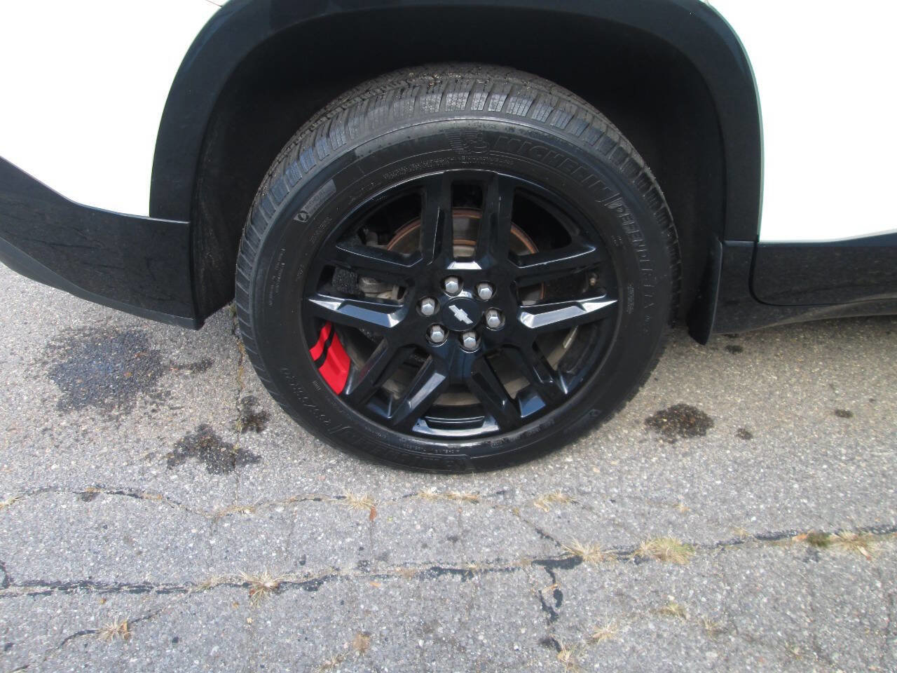 Used 2019 Chevrolet Traverse Premier w/ Redline Edition image 11