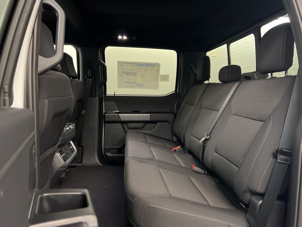 New 2025 Ford F150 XLT w/ Equipment Group 302A MID AWD/4WD image 31