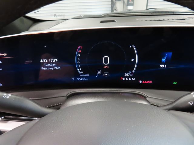 Certified 2025 Cadillac XT4 Premium Luxury image 24