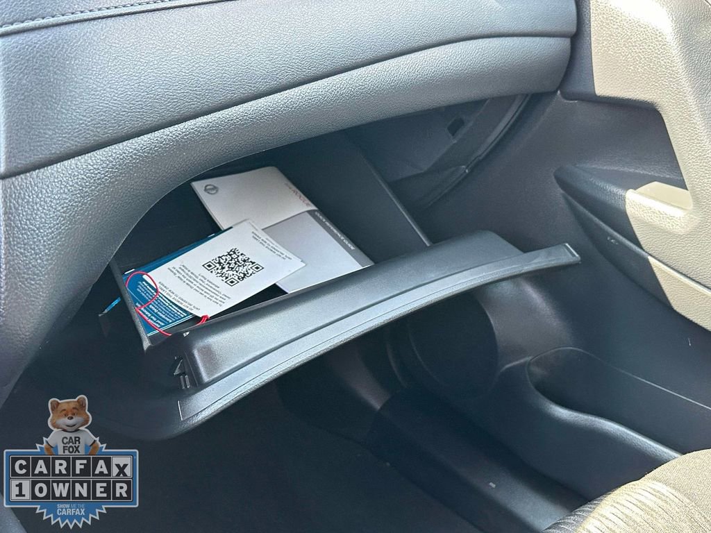 Used 2018 Nissan Rogue S image 34