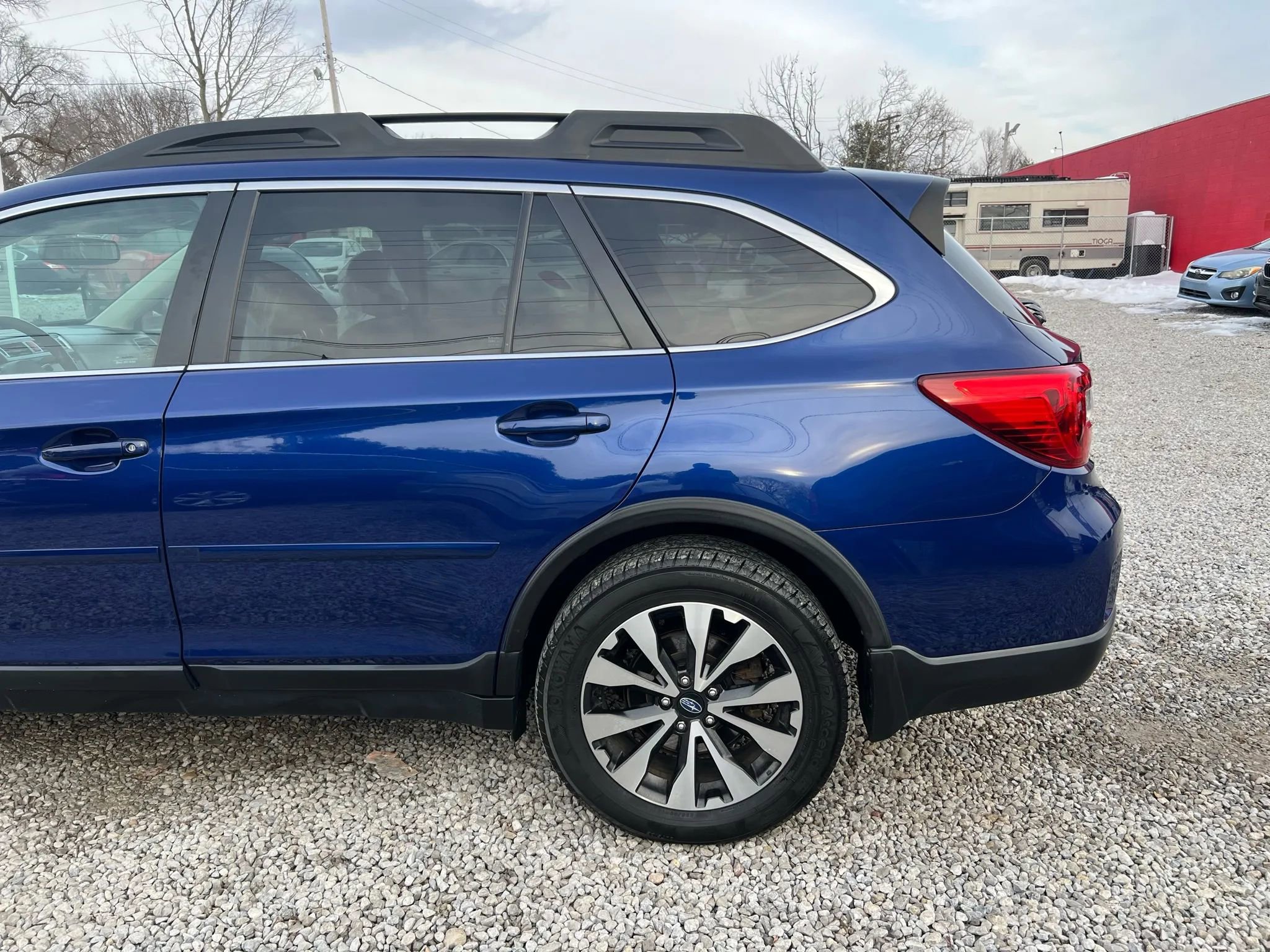 Used 2016 Subaru Outback 3.6R Limited image 5