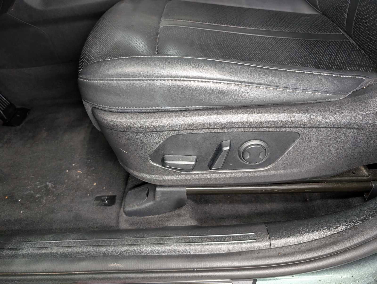 Certified 2022 Kia Sorento S image 38