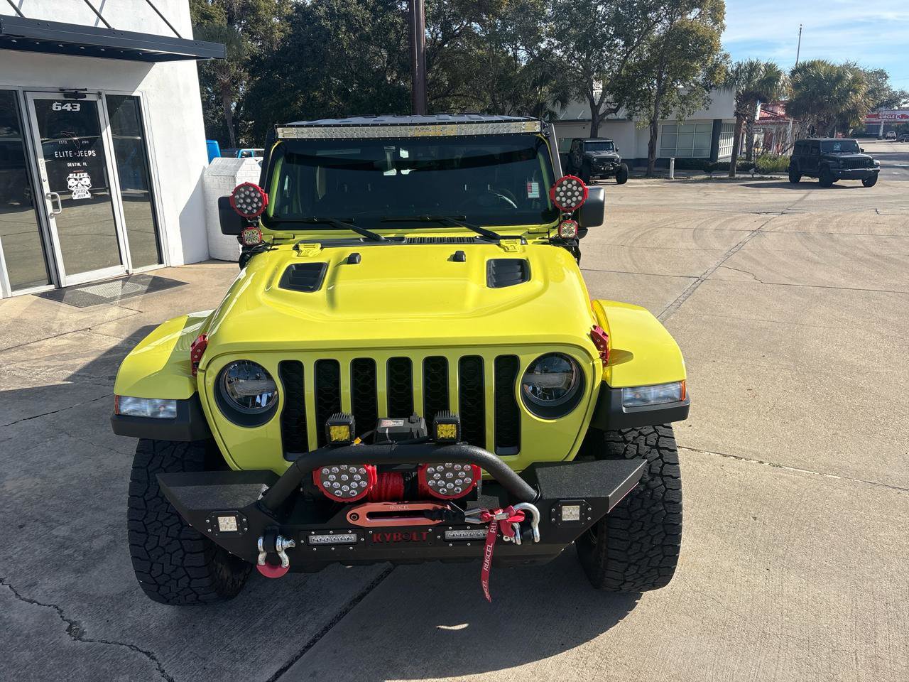 Used 2023 Jeep Gladiator Rubicon image 3