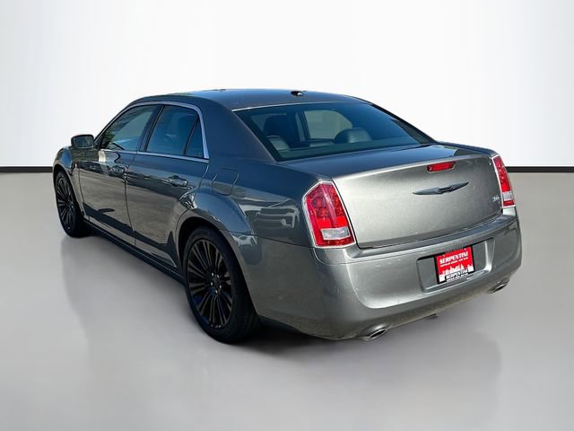 Used 2012 Chrysler 300 S RWD image 8
