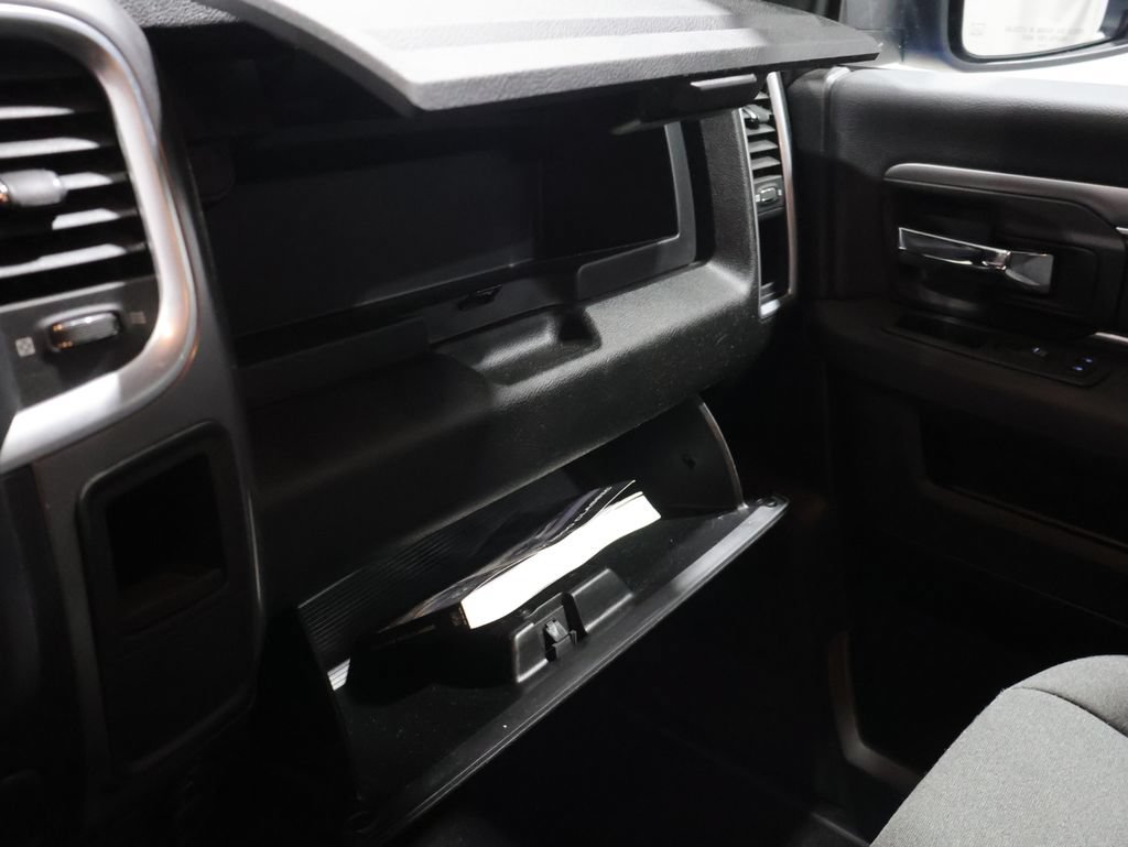 Certified 2021 RAM 1500 Warlock AWD/4WD image 32