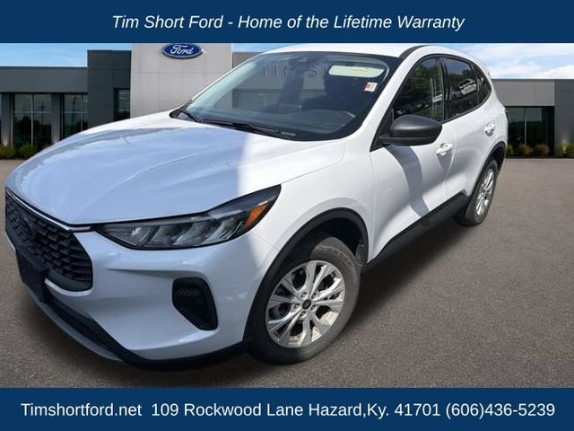 Used 2025 Ford Escape Active AWD/4WD image 1
