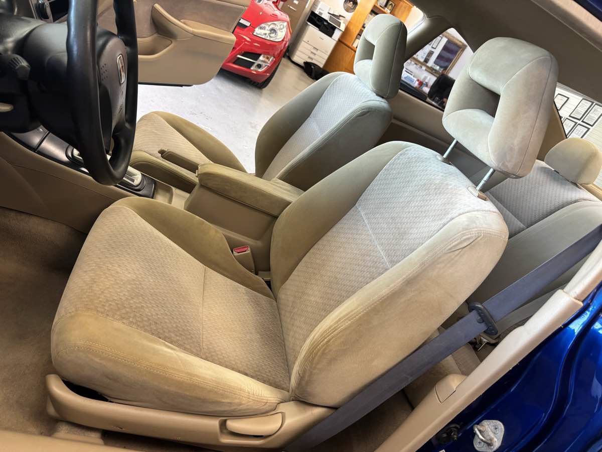 Used 2004 Honda Civic VP image 17