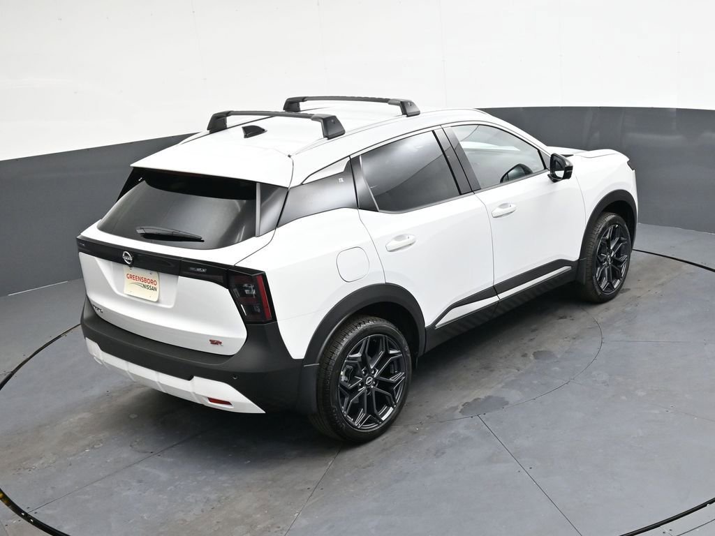 New 2026 Nissan Kicks SR w/ Cold Weather Package FWD image 28